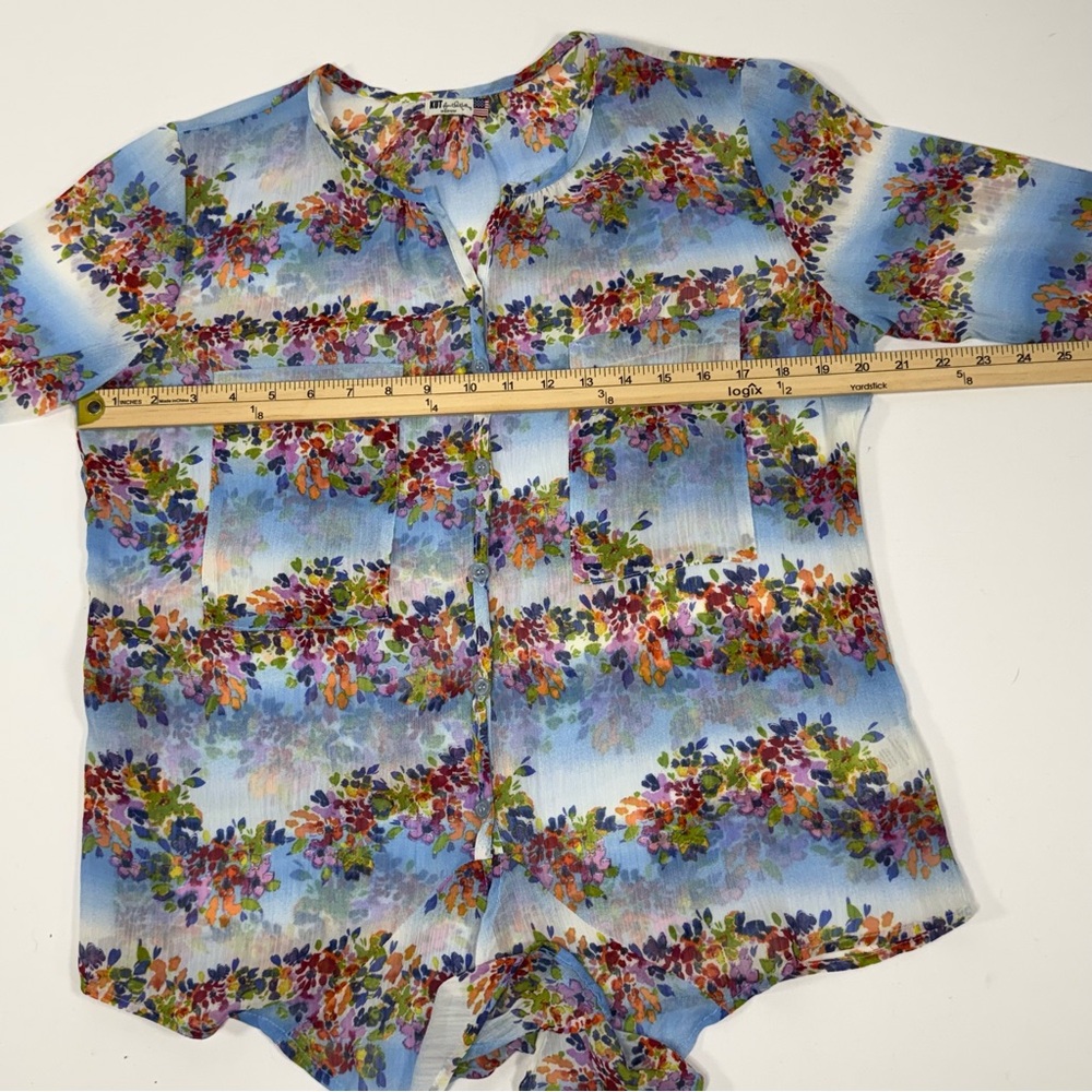 Floral Roll-Tab Kut from the Kloth Blue Chiffon Button Down Blouse Size M Medium - Picture 4 of 9